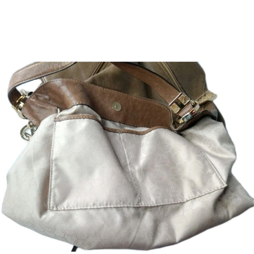 Michael Kors Leather Shoulder Tote Large Handbag Retail $375 - Picture 11 of 11